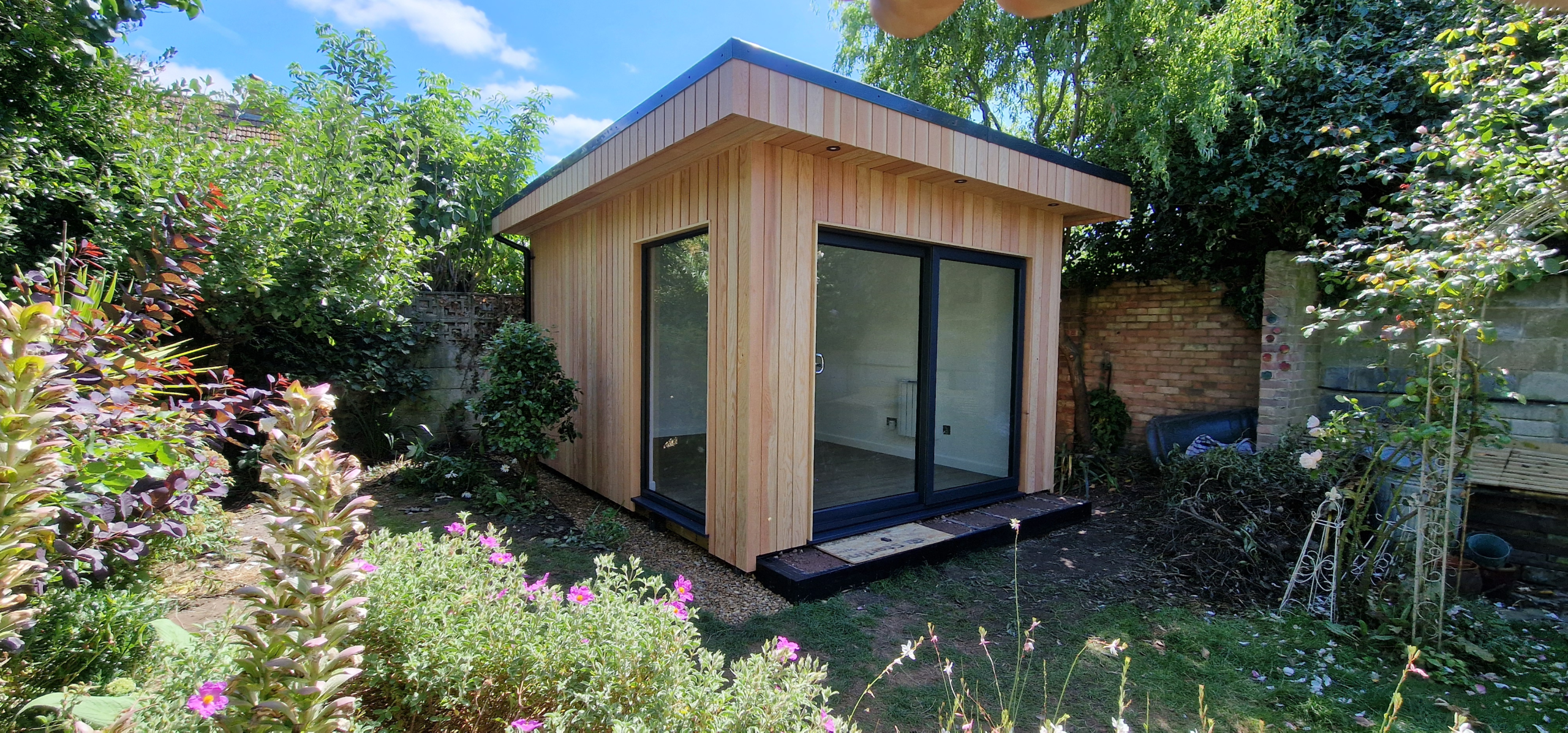 Bespoke garden room built by ARC Sussex Carpentry